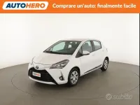Usata Toyota Yaris Active 111 CV (81 kW) 2019 Bianco Berlina