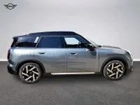 Nuova Mini Countryman Favoured 225 kW (306 CV) 2025 Verde SUV