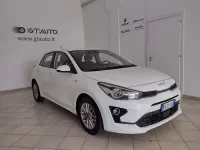 Usata Kia Rio Style 84 CV (61 kW) 2022 Bianco Berlina