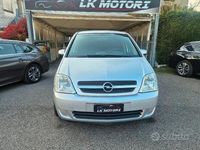 Usata Opel Meriva Enjoy 101 CV (74 kW) 2004 Grigio Monovolume