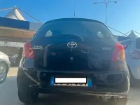 Usata Toyota Yaris 69 CV (50 kW) 2006 Nero Berlina