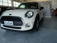 Usata Mini ONE 75 CV (55 kW) 2015 Beige Utilitaria
