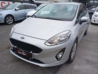 Usata Ford Fiesta 86 CV (63 kW) 2019 Grigio Berlina