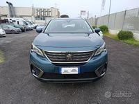 Usata Peugeot 5008 Business-Line 130 CV (95 kW) 2019 Blu SUV