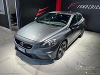 Usata Volvo V40 R-Design Momentum 115 CV (84 kW) 2015 Grigio Berlina