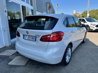Usata BMW 218 Active Tourer Luxury Line 150 CV (110 kW) 2016 Bianco Monovolume