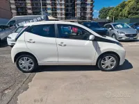 Usata Toyota Aygo X-cite 69 CV (50 kW) 2017 Bianco Utilitaria