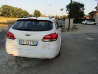 Usata Chevrolet Cruze 124 CV (91 kW) 2013 Bianco Station wagon