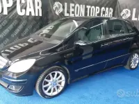 Usata Mercedes B180 140 CV (102 kW) 2008 Nero Monovolume