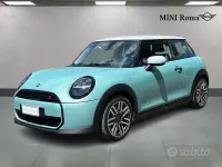 Usata Mini Cooper Classic 204 CV (150 kW) 2024 Ocean wave green Utilitaria