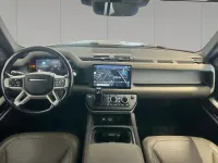 Käytetty Land Rover Defender SE 200 HP (147 kW) 2021 Vihreä Katumaasturi