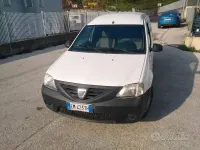 Usata Dacia Logan 84 CV (61 kW) 2012 Bianco Monovolume