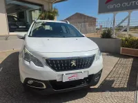 Usata Peugeot 2008 Active 99 CV (72 kW) 2016 Bianco SUV