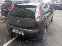 Usata Fiat Punto 75 CV (55 kW) 2013 Nero Berlina