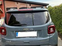 Usata Jeep Renegade Limited 190 CV (139 kW) 2018 Verde SUV