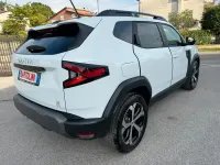Usata Dacia Duster Journey 101 CV (74 kW) 2025 Bianco Station wagon