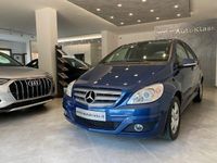 Usata Mercedes B180 Executive 116 CV (85 kW) 2011 Blu/azzurro Monovolume