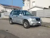 Usata Suzuki Grand Vitara 109 CV (80 kW) 2002 Grigio SUV