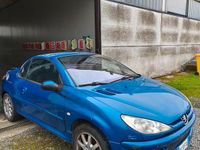 Usata Peugeot 206 CC 136 CV (100 kW) 2002 Blu Cabrio