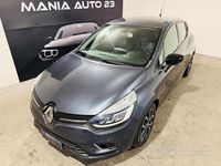 Usata Renault Clio V Intens 90 CV (66 kW) 2020 Grigio Berlina