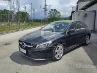 Usata Mercedes CLA220 Business 170 CV (125 kW) 2018 Nero Coupé