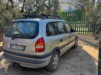Usata Opel Zafira 2002 Grigio Monovolume