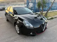 Usata Alfa Romeo Giulietta 120 CV (88 kW) 2018 Nero Utilitaria