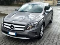 Usata Mercedes GLA180 109 CV (80 kW) 2015 Marrone SUV