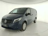 Usata Mercedes Vito 190 CV (139 kW) 2022 Blu Furgone