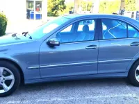 Usata Mercedes C320 Avantgarde 218 CV (160 kW) 2005 Grigio Berlina