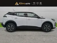 Nuova Peugeot 2008 Style 101 CV (74 kW) 2026 Grigio SUV