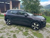 Usata Volvo XC40 Momentum 150 CV (110 kW) 2019 Nero SUV