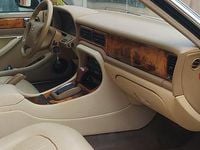 Usata Jaguar X300 Sovereign 1996 Verde Berlina