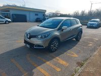 Usata Renault Captur 90 CV (66 kW) 2014 Beige SUV