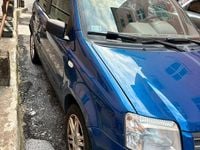 Usata Fiat Panda Emotion 60 CV (44 kW) 2005 Blu/azzurro Utilitaria