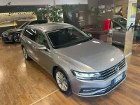 Usata VW Passat Business 120 CV (88 kW) 2020 Argento Station wagon