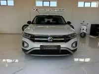Usata VW T-Roc Life 150 CV (110 kW) 2024 Beige SUV