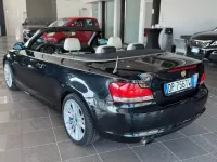 Usata BMW 120 176 CV (129 kW) 2008 Nero Utilitaria