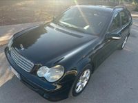 Begagnad Mercedes C200 122 HK (89 kW) 2005 Svart Kombi