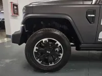 Usata EMC 212 218 CV (160 kW) 2026 Grigio opaco SUV