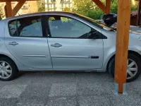 Usata Renault Clio III 75 CV (55 kW) 2010 Grigio Berlina