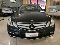Usata Mercedes E250 203 CV (149 kW) 2010 Nero Coupé