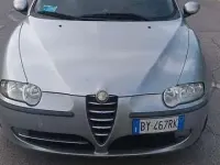 Usata Alfa Romeo 147 Progression 105 CV (77 kW) 2002 Utilitaria