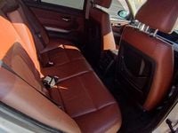 Begagnad BMW 330 245 HK (180 kW) 2008 Grå Kombi