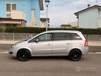 Usata Opel Zafira 150 CV (110 kW) 2012 Grigio Monovolume
