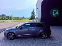 Usata Audi A3 Ambiente 125 CV (91 kW) 2015 Grigio Berlina