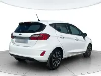 Usata Ford Fiesta Titanium 75 CV (55 kW) 2022 Bianco Utilitaria