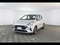 Usata Hyundai i10 67 CV (49 kW) 2024 Lumen grey Utilitaria