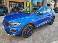 Usata VW T-Roc 150 CV (110 kW) 2021 Blu SUV