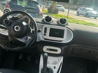 Usata Smart ForFour 71 CV (52 kW) 2016 Grigio Utilitaria